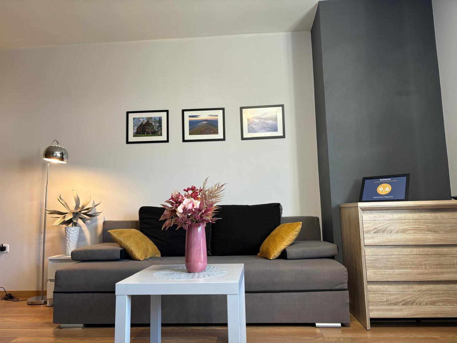Apartament Wygodny Ustrzyki Dolne Exterior foto